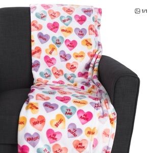 Rachel Roy Spanish Conversation Hearts Throw Blanket